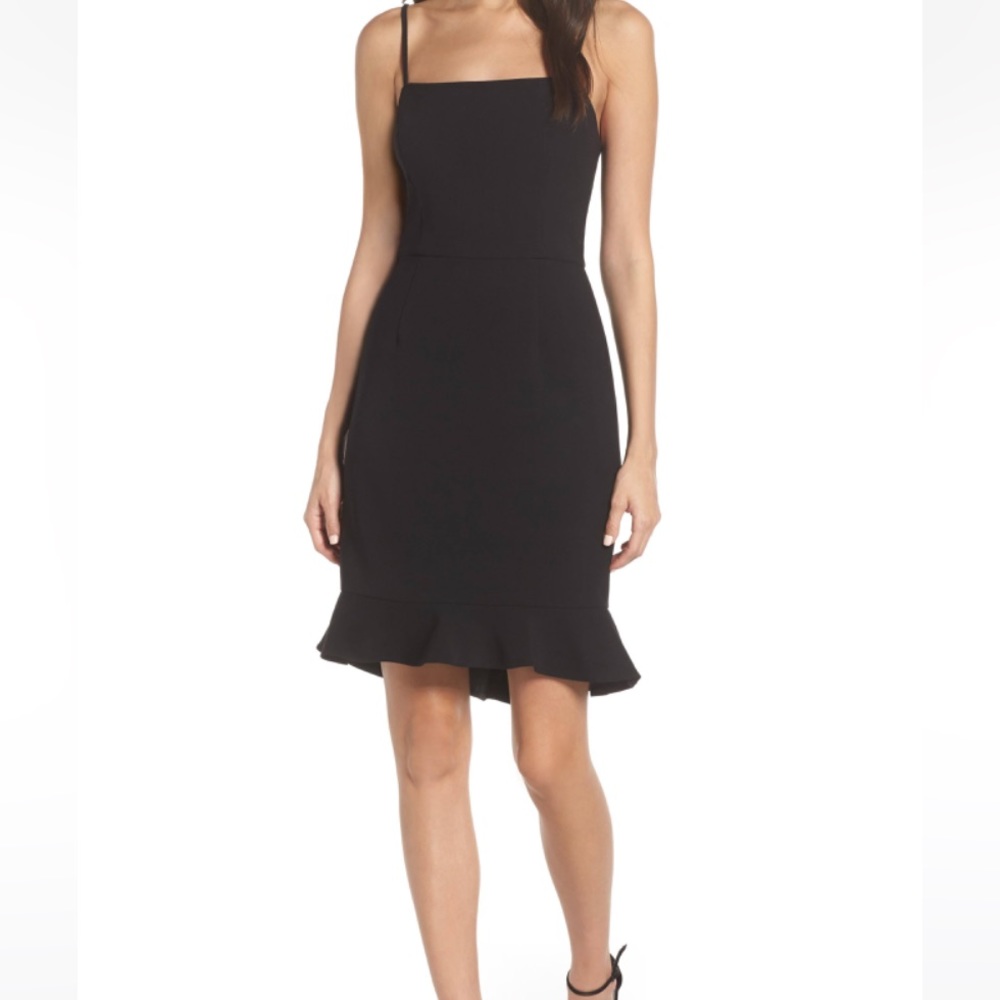 French Connection Whisper Ruffle Hem Drezs